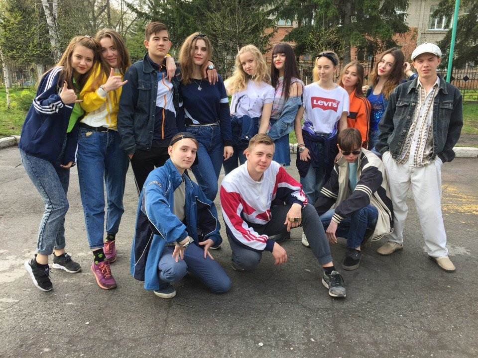 PrincessKudasha's tweet photo. Отжигаем до утра, 
Ситуация жара https://t.co/WUwthDWJyM