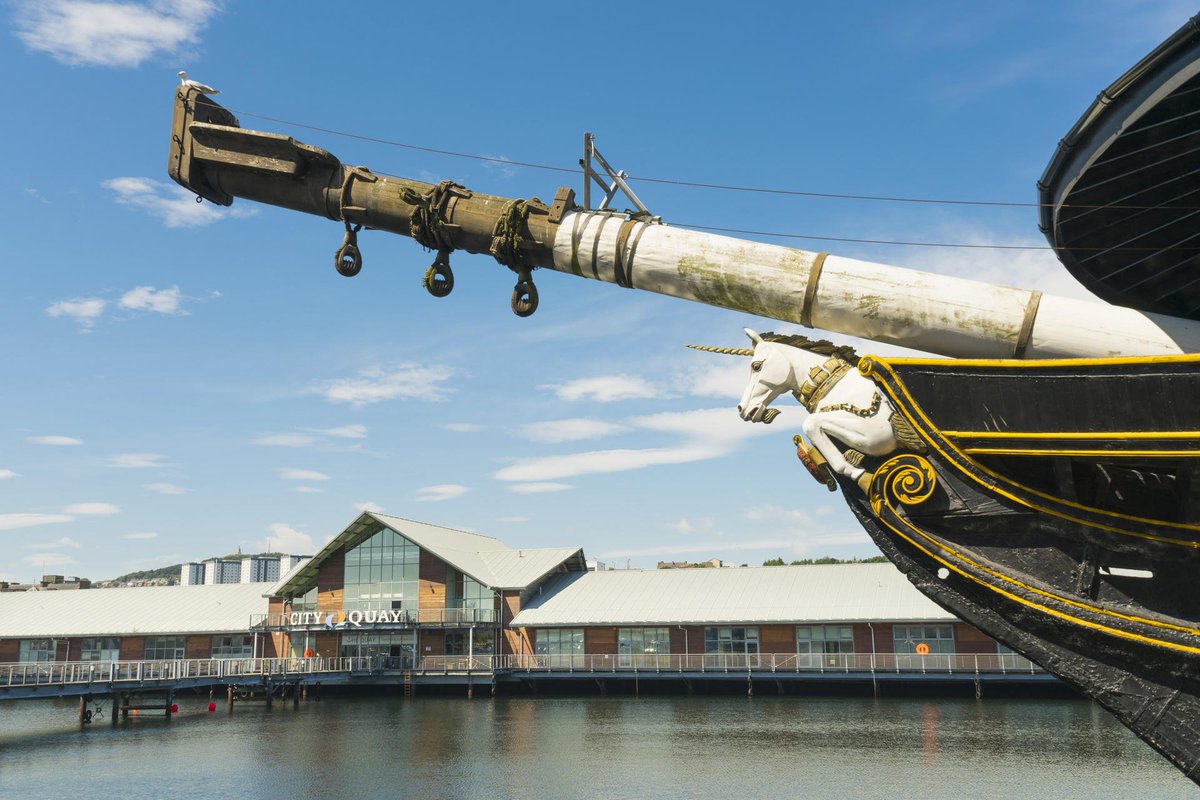 VisitScotNews's tweet image. Now is the time for the world to discover Dundee! So here's some travel inspiration go.visit.sc/mG @dundeecity @lonelyplanet  #lonelyplanetdundee #ScotlandisNow