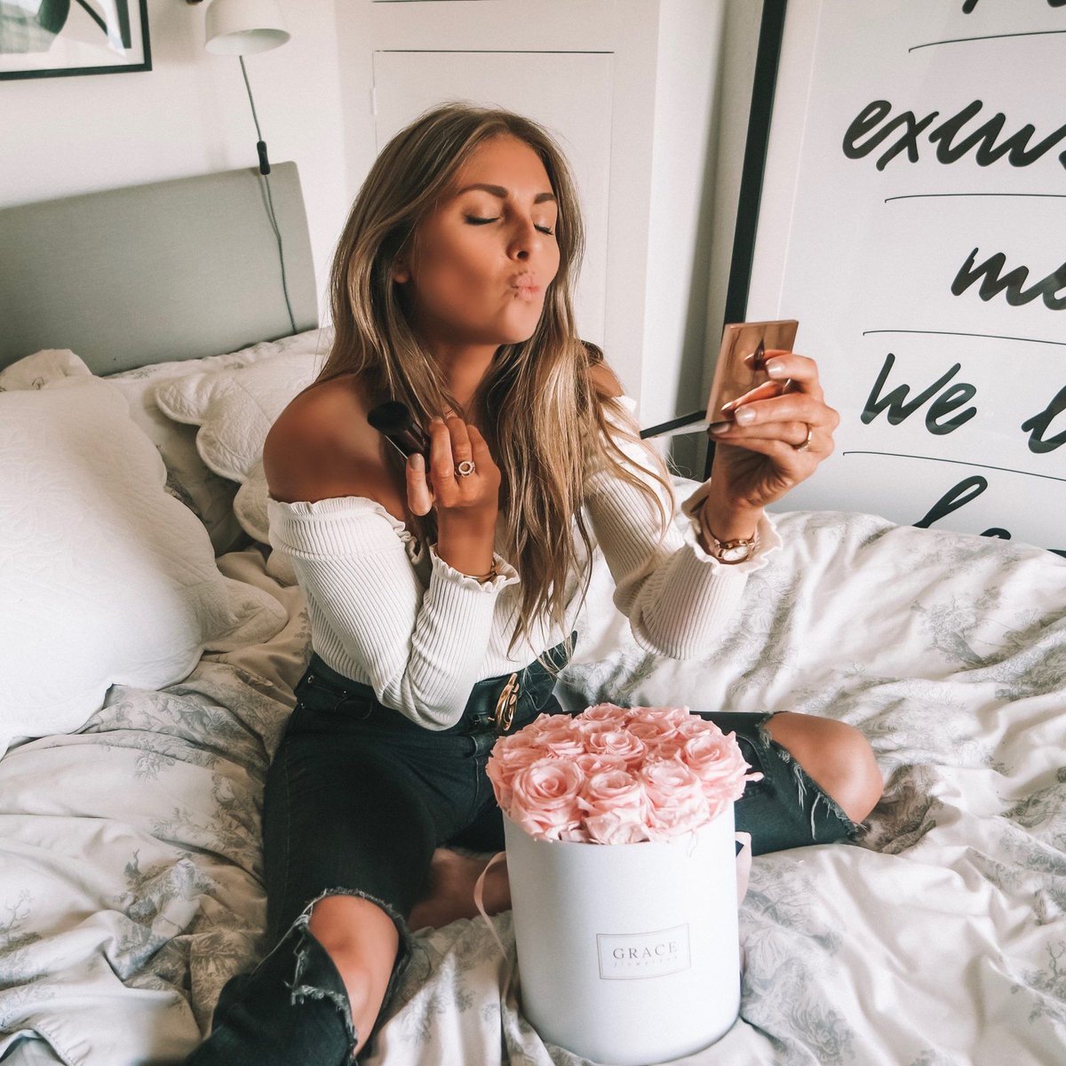 sineadxcrowe's tweet photo. Sharing my favourite products and outfits from Spring! https://t.co/EL0hAn2q0C @FemaleBloggerRT #springwardrobe #springstyle #springfavourites #favourites #beautyfavourites #fashionfavourites https://t.co/f0VGdkorsx