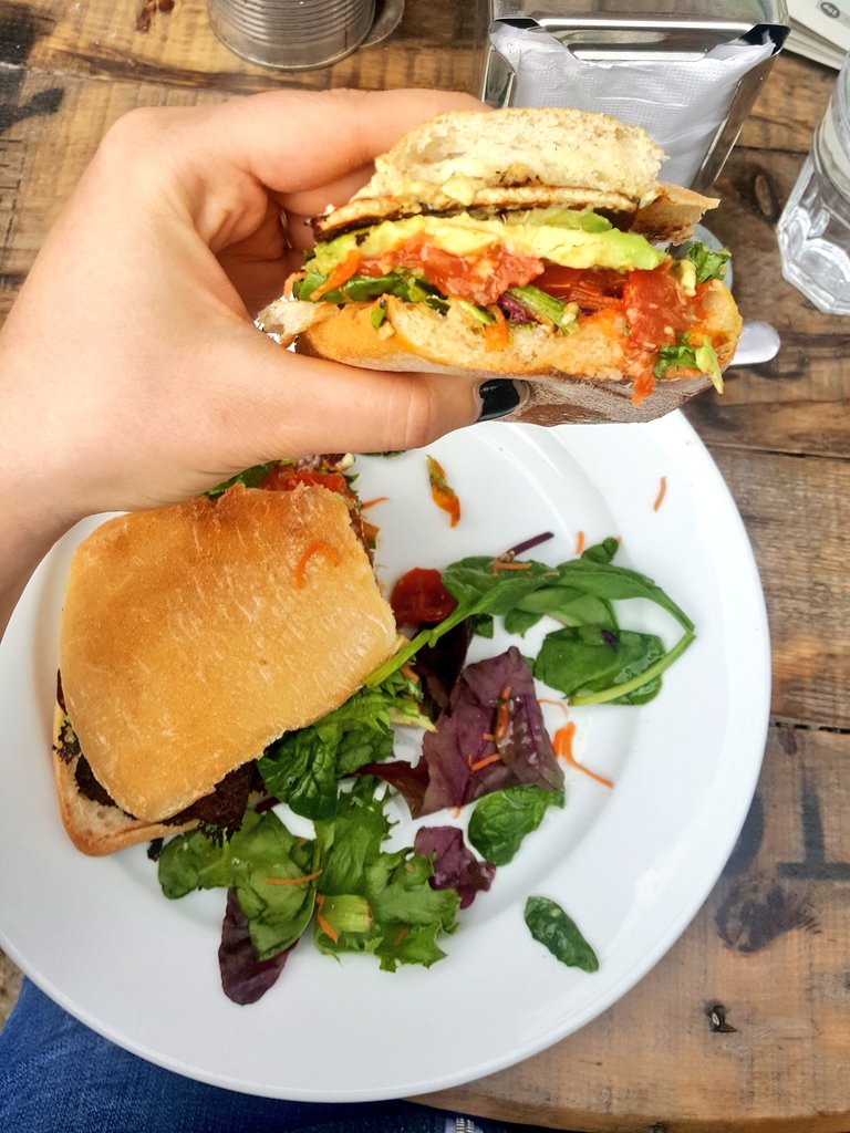 DropPointHQ's tweet image. Evy's favourite sandwich is a #vegan B.L.A.T. from @_ZooCafe (on insta). Bacon-flavour tofu, lettuce, avocado &amp;amp; tomato is not a luxury everyone can afford.

Give to your #local #foodbank via DropPoint.org.

Check out our friends:
@Humbercare
@HullOutreach
@NHyouthcentre