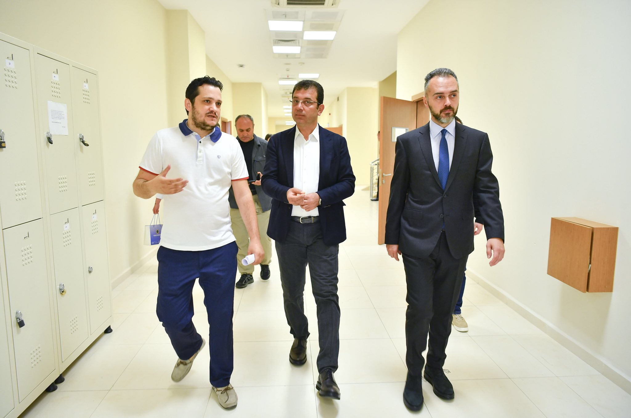 ekrem imamoglu on twitter beykent universitesi mutevelli heyeti baskani adem celik i makaminda ziyaret ettim buyukcekmece yerleskesi avalon binasi dis hekimligi myo saglik bolumleri ve tip fakultesi ni kavram universitesi mutevelli heyeti baskani dr ekrem imamoglu on twitter beykent universitesi mutevelli heyeti baskani adem celik i makaminda ziyaret ettim buyukcekmece yerleskesi avalon binasi dis hekimligi myo saglik bolumleri ve tip fakultesi ni kavram universitesi mutevelli heyeti baskani dr