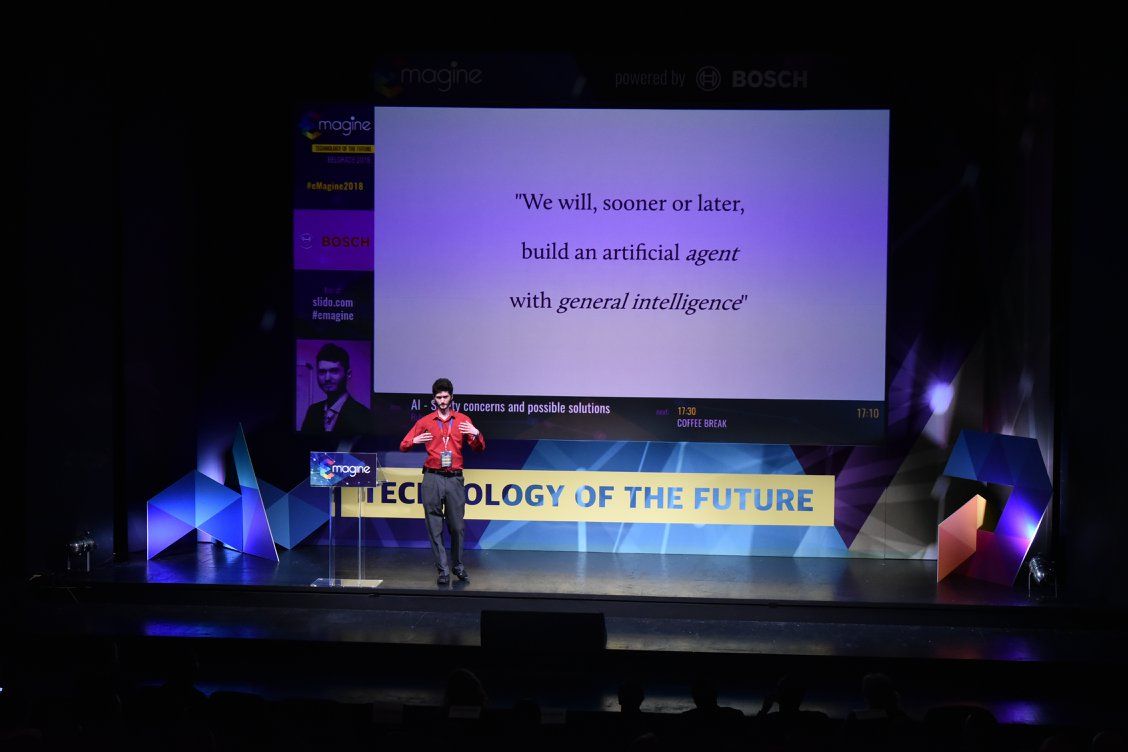 eMagine_rs's tweet photo. Robert Miles held his talk on the topic of: ''AI Safety''. He gave us a different perspective on AI safety and he mentioned some of the ways how we as humans might go about resolving those issues. 
https://t.co/liHNQnjyp9

#eMagine2018 https://t.co/Dx0dI9BxZ8
