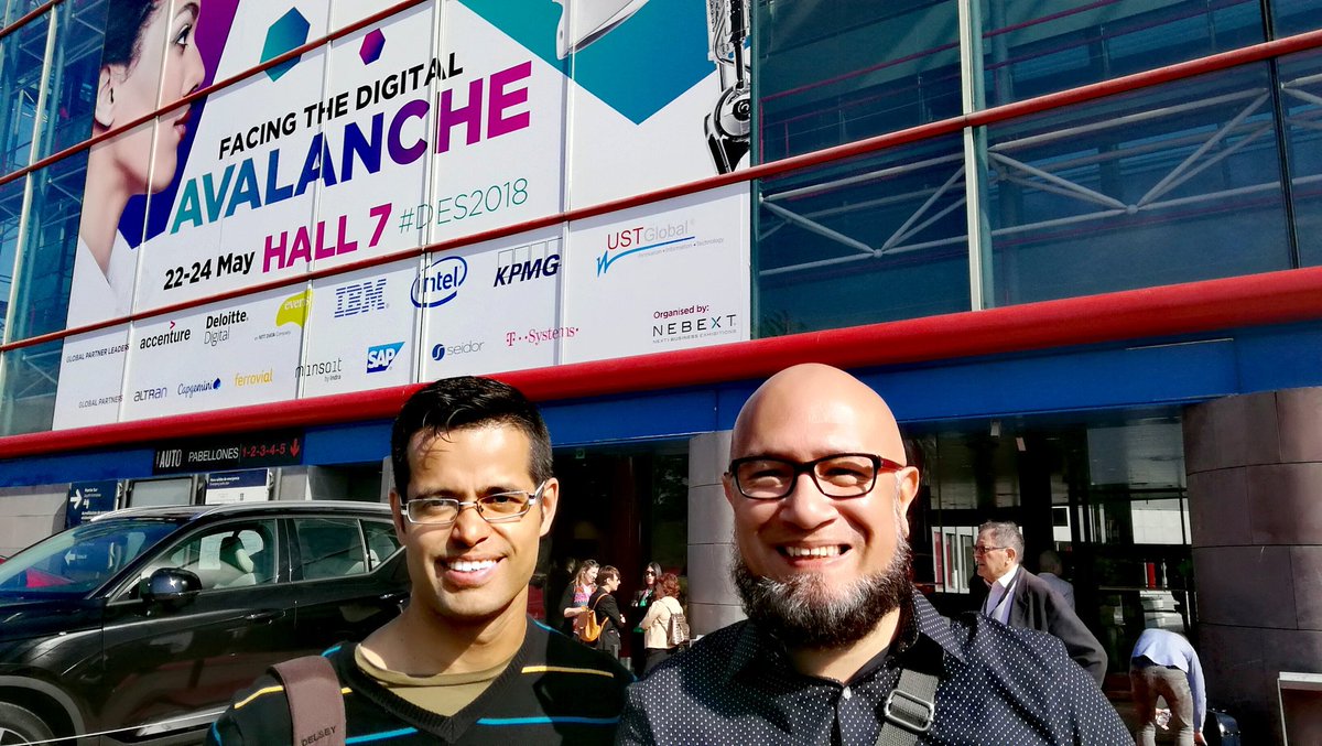 Next2PassTech's tweet photo. Esperando a @JoseCapel que está en un evento de @expansioncom para empezar el #DES2018 a tope! #Next2Pass https://t.co/oQjEEmgAw9