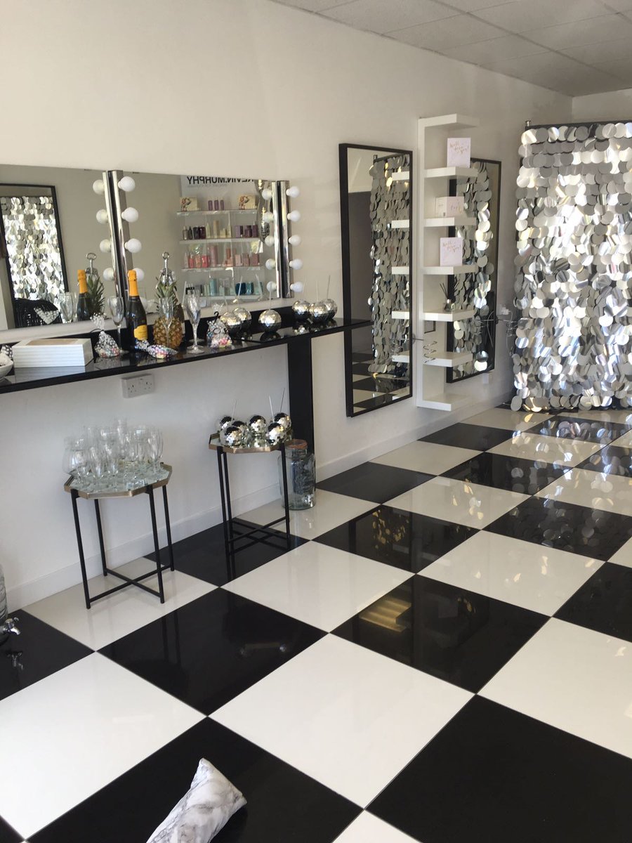 impactclean1's tweet photo. No better feeling than making a floor shine. This was the before and after of LUX after their birthday celebrations. Of course we got involved for a photo pose. #clean #sparkle #cleaners #commercialcleaning #northwestcleaners https://t.co/8Ql4UkwpLU
