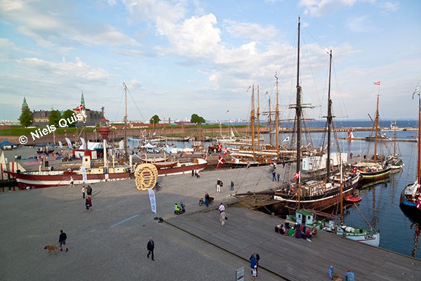 QuistMedia's tweet photo. Historical Days of more than 100 wooden ships in Elsinore Culture Harbour, Helsingør, Denmark at Pentecost, Whitsun 2018. Kronborg in distance. Images at Alamy https://t.co/FMuu8kdy35 https://t.co/1Msx7D3NpP