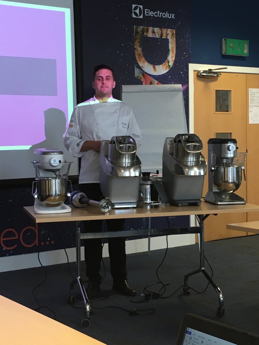 ElectroluxStu's tweet photo. @ElectroluxProUK dynamic prep training day due to start with our category manager Brad and product manager Edda who has travelled from Italy. Today is for our sales team but is available to all of our partners and customers. Please contact us if this is of interest https://t.co/TYADNdnrYI