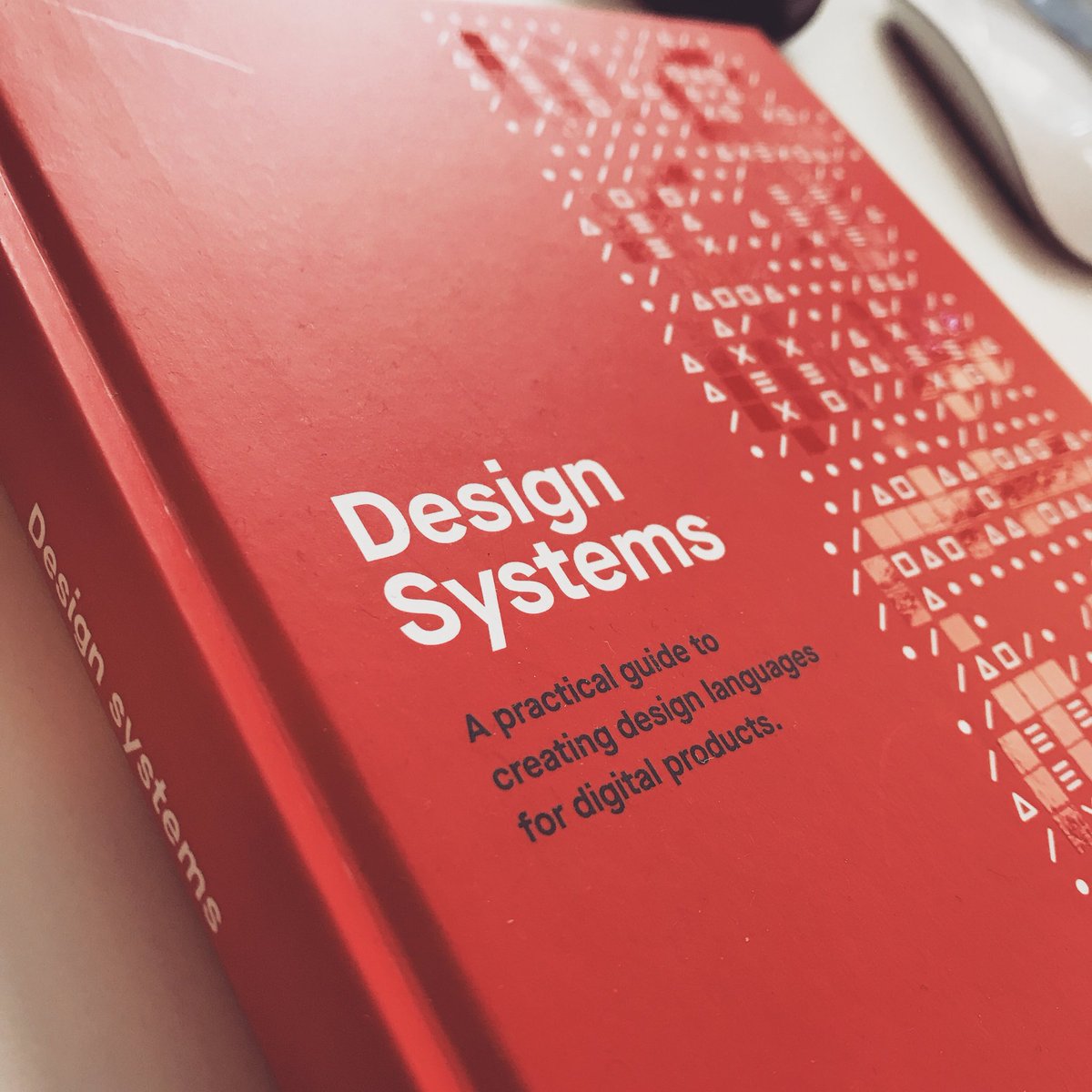 IxDA_Scotland's tweet photo. Interested in learning more about #designsystems and how best to deploy one at your organisation? Come along to our talk this evening, presented by Chris Leckie, sharing experience and tips on best practices. 6pm @ #codebasetech #ux #edinburgh https://t.co/ZNH0UwLiVZ https://t.co/KsvoT4aRCq