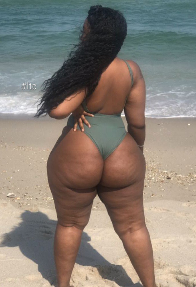 Outdoor wife big booty black