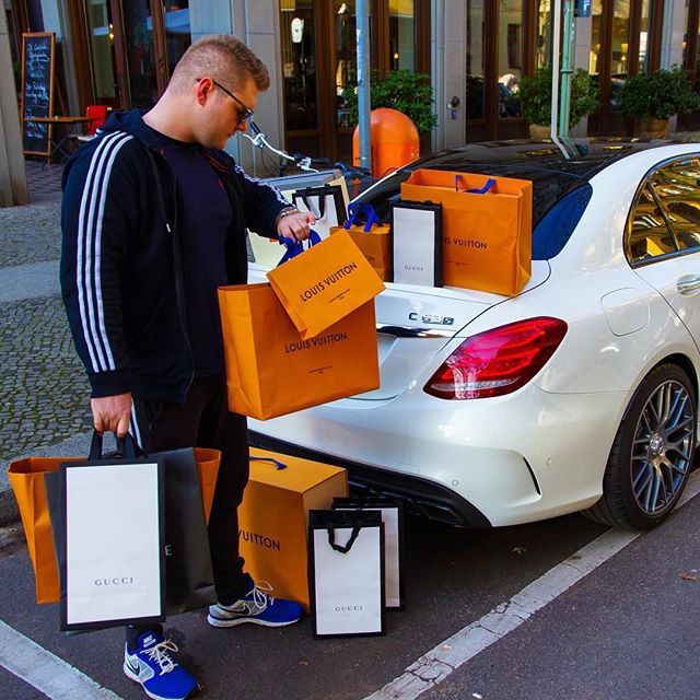 Epicureans Life on X: 🛍 This is what happens when you go shopping with  your woman. 🚗 Mercedes C63s - 📍 Kurfürstendamm, Berlin, Germany 📷 by  @d.lempert - #shopping #shoppingwithawoman #louisvuitton #LV #