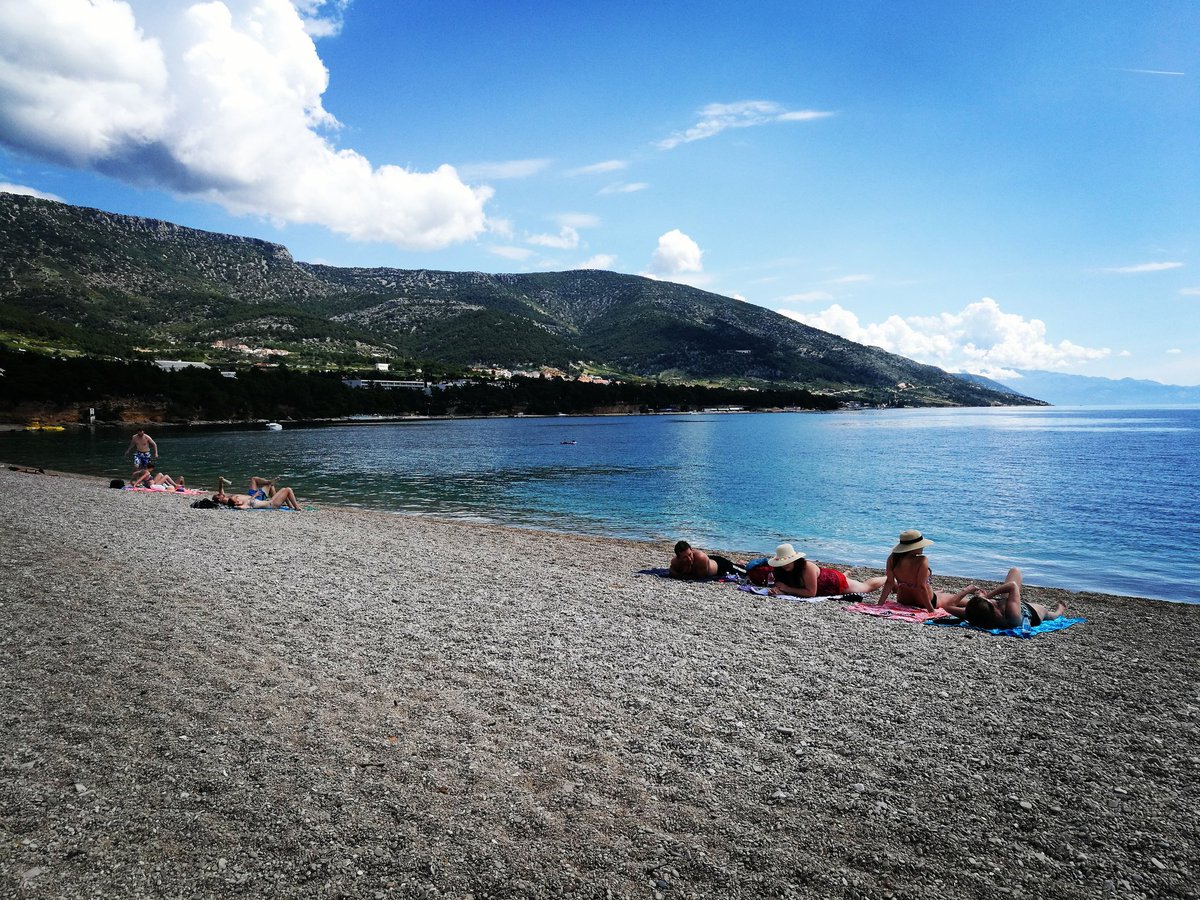 Bol_Brac's tweet photo. Wanna soak up some sun? 🌊🌞👌😎
#SymBOL #ZlatniRat #travel #Croatia https://t.co/nwmDxQn3B8
