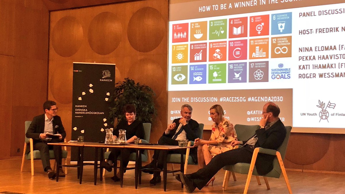 NooraLofstrom's tweet photo. Best practice examples on sustainability such as the bottle and can recycling system in Finland (over 90% are recycled) and the @sitoumus2050 pledges mentioned by panelists at #race2sdg seminar. #agenda2030 https://t.co/wEhFdcdNcs