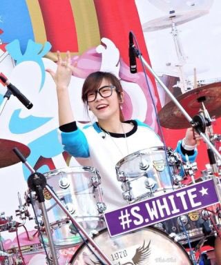 羅小白 S White の日本語ファンアカウント Swhitejp Twitter