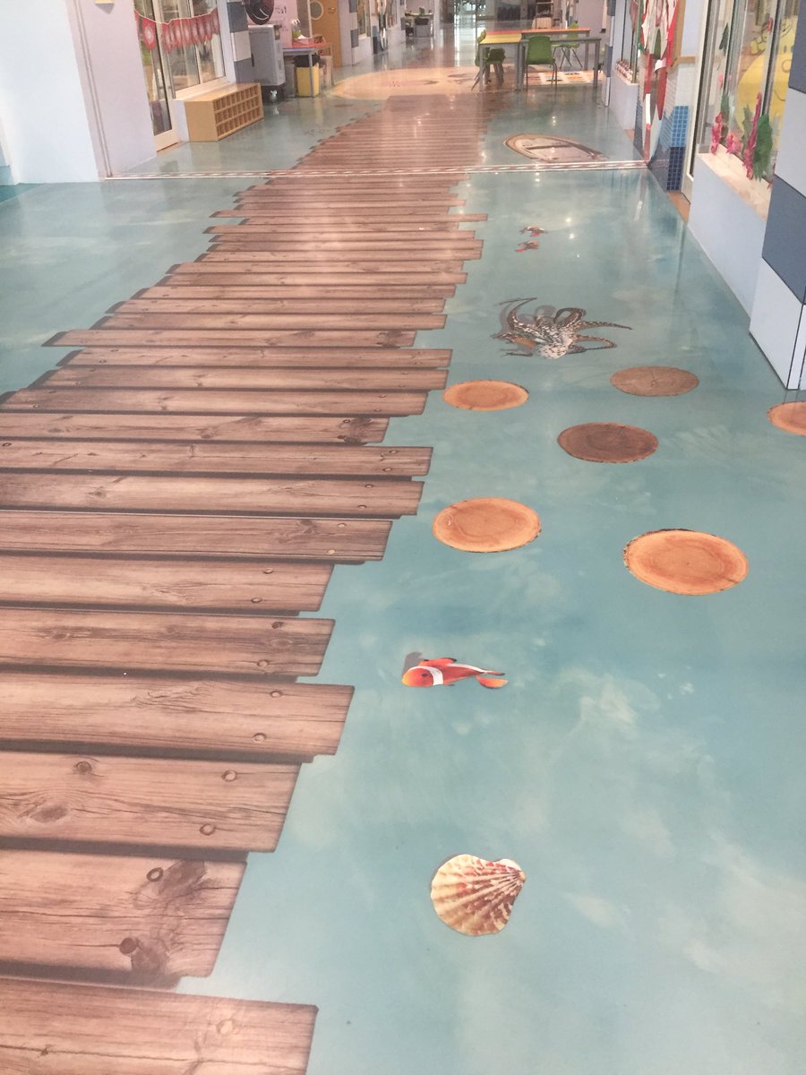 Ms_Kate_Magner's tweet image. When your school’s floors are brilliant for movement breaks! Hopscotch proved particularly useful this week during assessments. 
@srsdubai1 
#Teachertips #SimpleButEffective #IncreasedFocus #BetterOutcomes #TeachersCanHaveThemToo