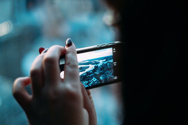 proxdir's tweet image. How can app makers win in maturing vs in emerging markets ? Learn about different strategies to increase engagement and app downloads unacast.us/2KC0PvC