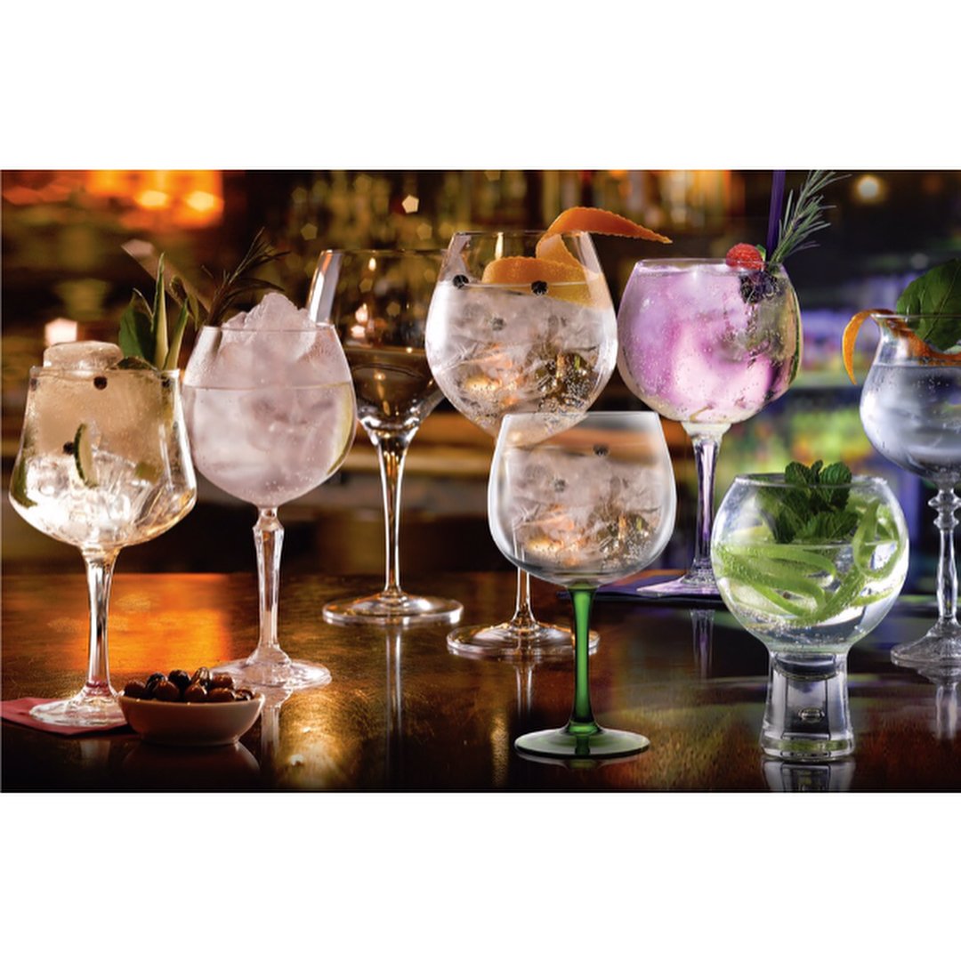 UtensilsDirect's tweet image. Artis offer such a stunning range of glassware. Contact us to see more! 
@artisuk_ @artisuk_ @artisuk_ 
📞01903823888
✉️sales@utensilsdirect.co.uk
🌍utensilsdirect.co.uk
#glassware #cocktail #tikibar #tiki #colour #elegance #ginandtonic #bar #restaurant #mixology #tabletop