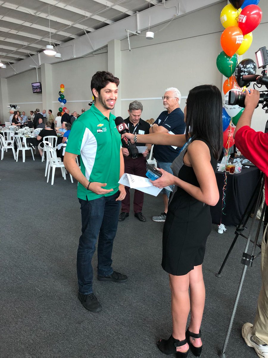juncoshollinger's tweet photo. Lots and lots planned for the day! This morning, at the Rookie Luncheon with @KyleKRacing doing some interviews! 📹📺🎤 #Indy500MediaTour #GoGreen4Indy500 💚
#ThisIsMay #Indy500 #NFPJuncos #NFPIndyCar32 #GoGreen 💪🏻 https://t.co/DVkAQUt0zE