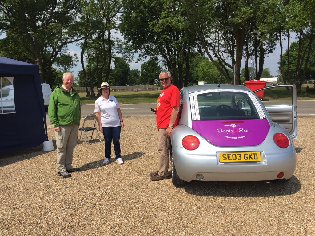 CancerBikeMan's tweet image. Two more in the bag on the #rotarygrandtour. Thurrock Garden Centre &amp;amp; @Brands_Hatch  Good progress today.