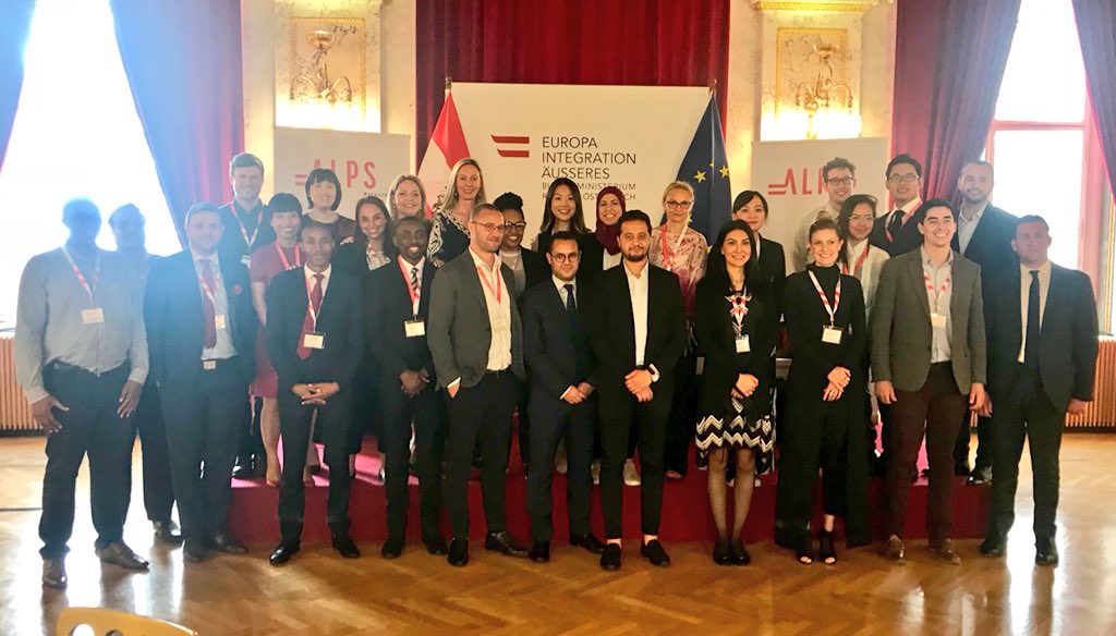 1karlernst's tweet photo. Young executives and opinion leaders participating in #ALPSaustria being welcomed @MFA_Austria by DG Petra #Schneebauer and @UlrikeRitzinger ; focus on #startups @Pioneers #NetworksCreateFuture ๐๐ฆ๐น https://t.co/YRQYSzYPvm