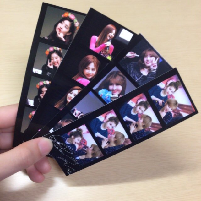 study__skyblue's tweet photo. こんばんは~

今日は息抜きにフォトグレイ

作ってみました😳

上手に出来た...かな??笑

写真はTWICEです🦄💓

よぉーし、今から勉強しますｯｯ!! https://t.co/nXOgnvYKFu