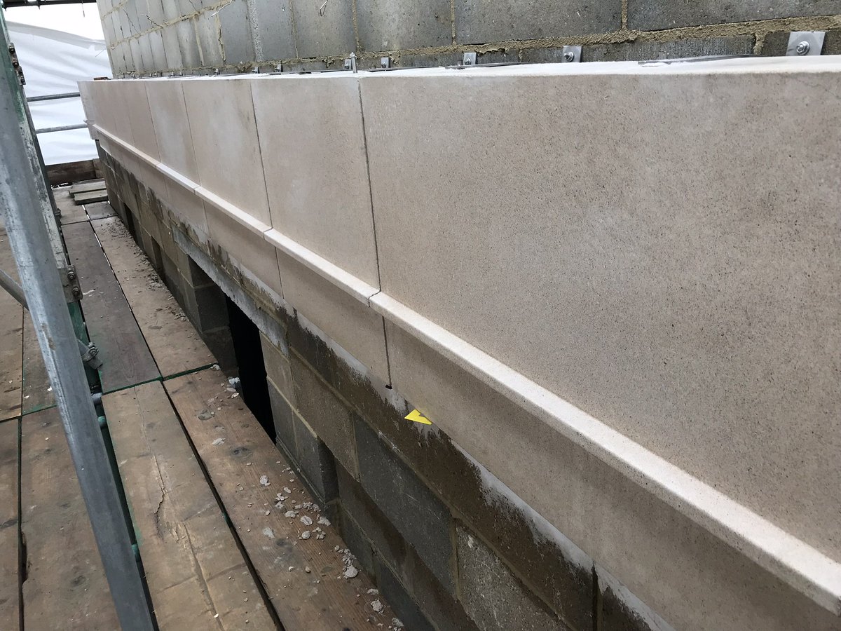 KeyStonework's tweet image. Parapet stone being installed for a large private house in Essex, some of the largest wet-cast pieces we have produced with the Architrave being up to 200kg each, more photos to come.