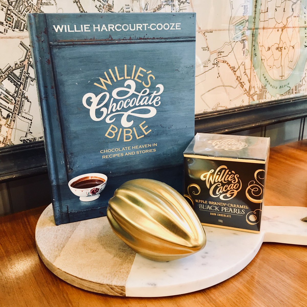 after_noah's tweet photo. Delicious @WilliesCacao chocolate... go on you know you want to...
Seen here on a marble and mango wood pizza board.

https://t.co/6iah4ZwKdL

#williescacao #delicious #chocolate #pizza #homware #localbusiness #Islington https://t.co/JRyb1T6jFy