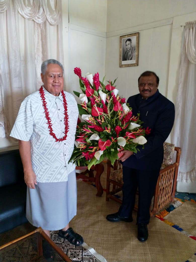 Union Minister of State for Tribal Affairs, Shri. Jasvanthsinh Sumanbhai Bhabhor  today called on Head of the State Samoa H. H . Tuimalealiifano Vaaletoa Sualauvi II at office of the Head of State Motootua ,Samona .