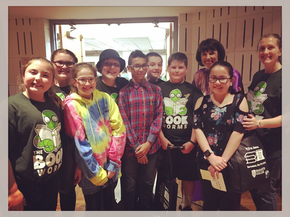 WWarriorLibrary's tweet photo. Great event @TBFLive! 6th graders are still talking about their favorite authors @MPHaddix @brucecoville @BenoitTheWriter @TamoraPierce https://t.co/HDWBtFQMhT