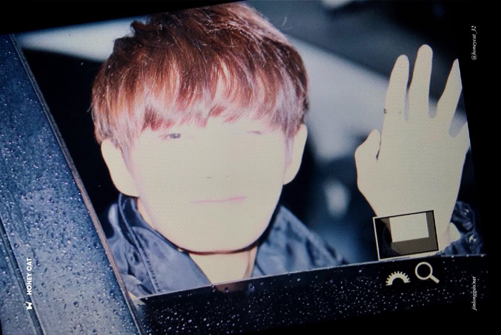 _life_for_music's tweet photo. 대체 어디까지 화사해질꺼죠. https://t.co/Ekvnln5qAa