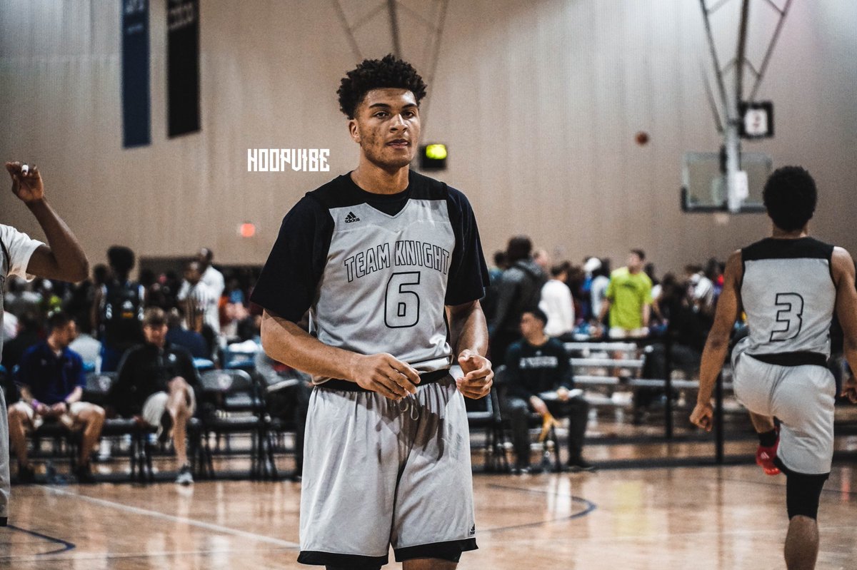 FloridaProHoops's tweet photo. Team Knight 17U with a 101-45 win over Heart N Hustle at @TeamParsonsCP25 Spring Jam
Niven Glover 25 points (4-3’s)
Toumani Camara 21 points
BJ Greenlee 15 points
Ahren Freeman 13 points
#TeamKnightHoops #CP25SpringJam https://t.co/vQZ6goyqzO