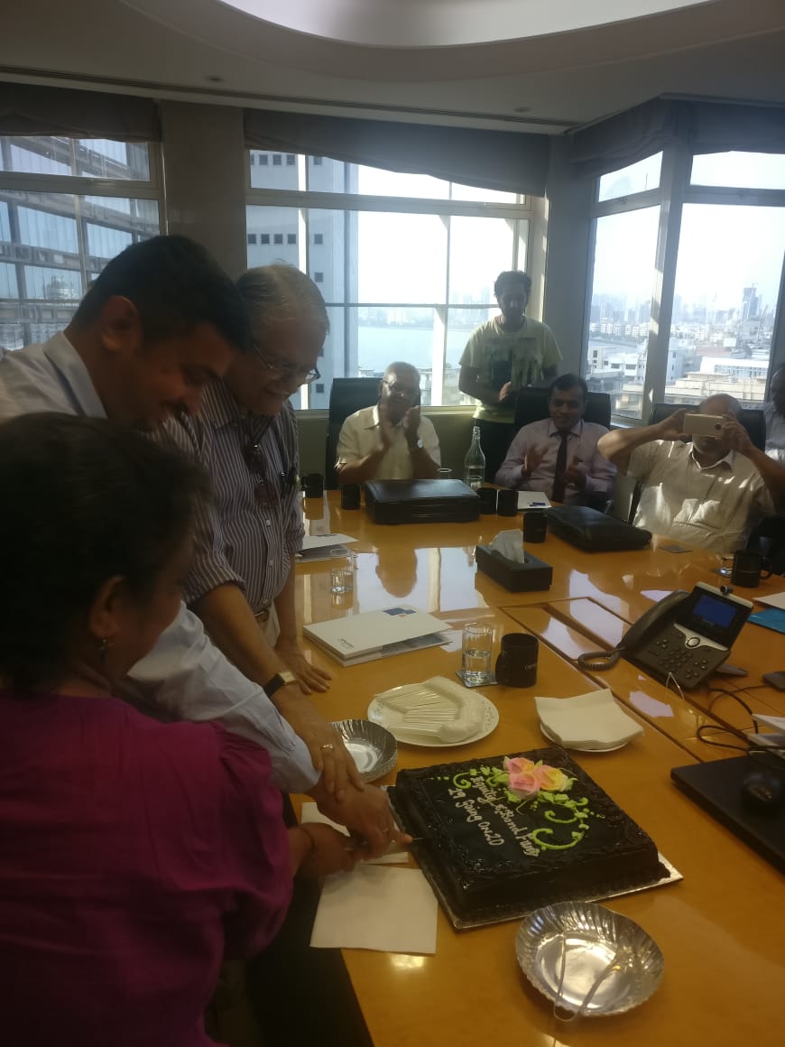 nikhil9012's tweet photo. DSPBR Equity and Bond Fund starting it's 20 year journey. Celebrated with advisors pan India.
#DSPBR EBF 20th Year Journey
@dspbrmf @NamitG07 https://t.co/oNwlnOzHNG