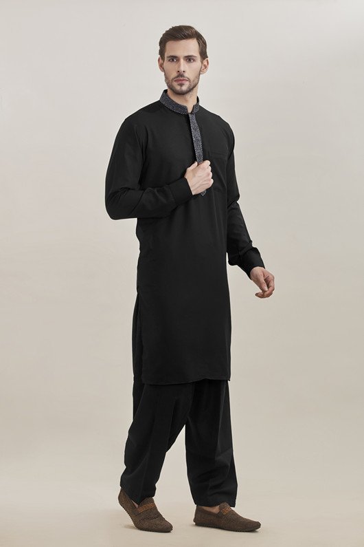 IndianClothesUK's tweet photo. Enjoy the festivities with our men's ready made suits! Available for next day delivery. #UK
Shop now @ https://t.co/QmqODDH0mL
#Indiandesignerclothes #ReadyMade #EID #Eidsuits #shopping #Menswear #Kurta #Shalwarkameez #Pajama #Suits #Gentswear #Eidkurta #SalwarSuit #Pakistani https://t.co/xXs1iB94Fv