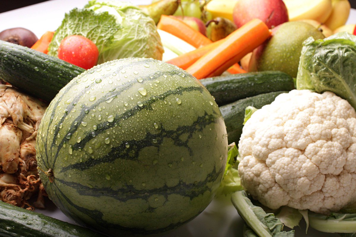 EventSustain's tweet photo. Kurze Wege für exotische Lebensmittel: #Regionale #Melonen aus der Pfalz 🍈🍈🍈 https://t.co/f09ER3S17j https://t.co/gl8flIteiR