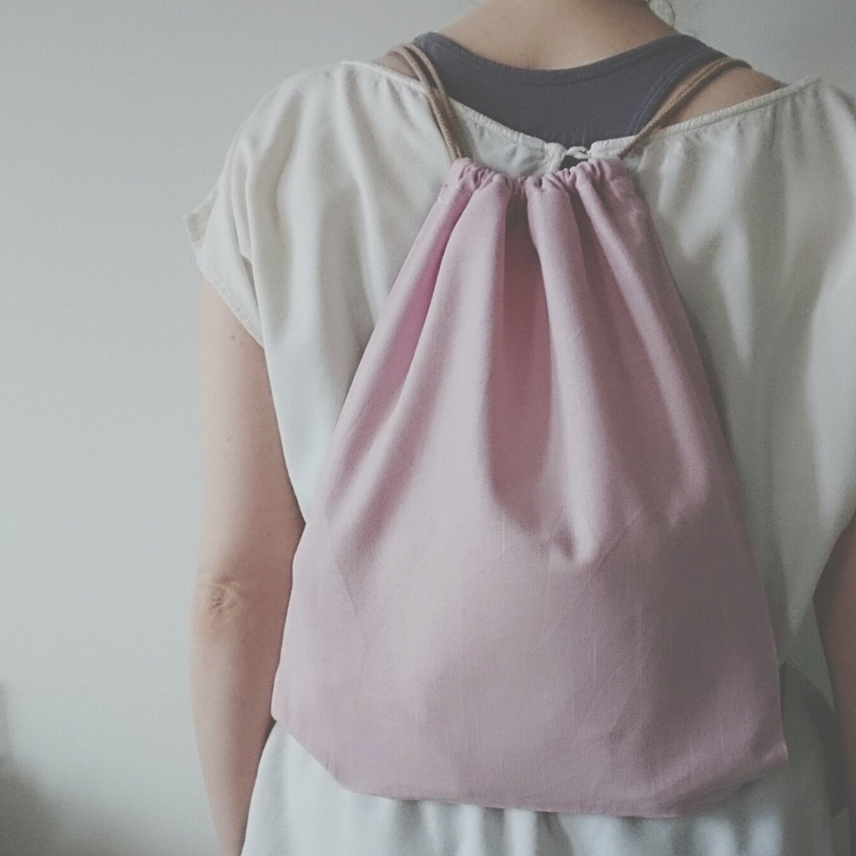 Mari_and_Oli's tweet image. Summer has come 😌 I hope wherever you are that there's warmth and sunshine ❤️🏖️ #drawstringbackpack #ethicalfashion #sustainablefashion #organiccotton #slowfashion #madebyhand #ethicalliving #zerowaste #sustainabledesign #zerowasteliving #ecofriendlyfashion #ecofashion