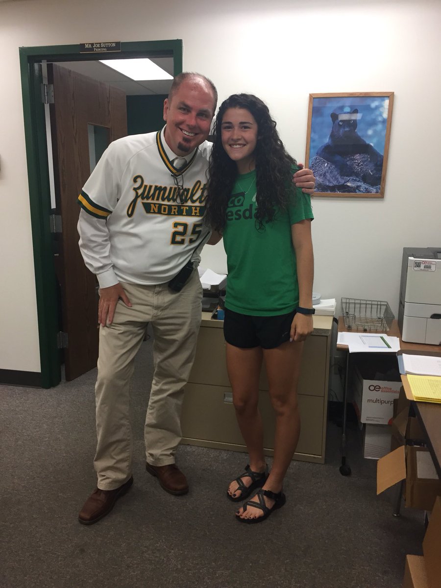 claireschwalb's tweet photo. Every tuesday for this past school year I have worn my taco tuesday shirt and now that it has been chaco season, i have worn my chacos. I would like to thank all my supporters for this amazing season of chaco/taco tuesday’s #chacotuesday #tacotuesday https://t.co/tb7r3FJdh2