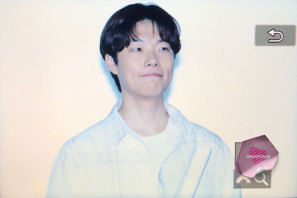 천피치 tweet media