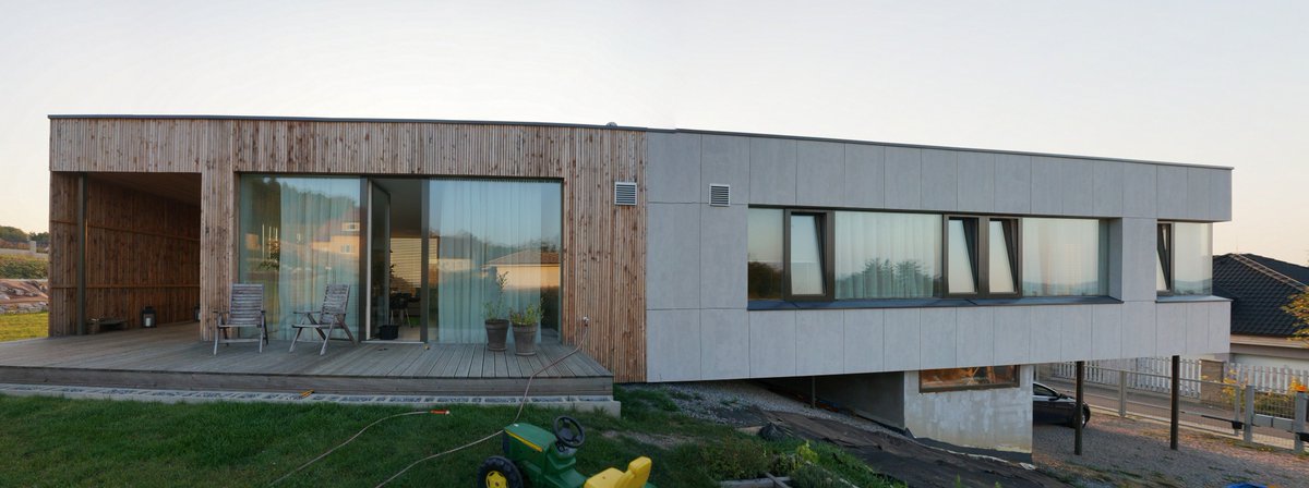 VesperFrames's tweet photo. RD HALOUNY - our realization. Anti-allergenic house without chemistry, adhesives and allergens / dům navržený čistě a ekologicky, bez chemie, lepidel, alergenů
https://t.co/Nh0SgnDQwQ https://t.co/OZTHHEaFxs