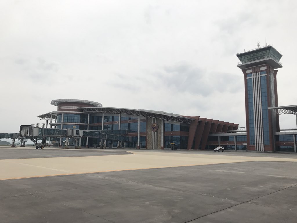 Fewer than two dozen journalists allowed on our trip to North Korea’s nuclear site. Lots of empty seats on the flight to Wonsan. We expect an 11 hour train ride, 4 hour drive &amp; 1 hour hike to Punggye Ri to observe what NK claims is site dismantlement. No experts, only reporters.
