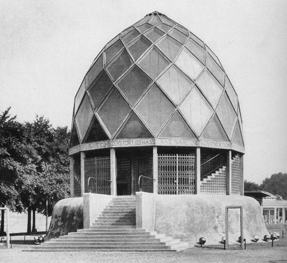 wqbelle's tweet image. Glass Pavilion at the Cologne Deutscher Werkbund Exhibition, 1914
Expressionist architecture is an architectural movement in Europe during the first decades of the 20th century. en.wikipedia.org/wiki/Expressio…
#Expressionsim #ExpressionistArchitecture