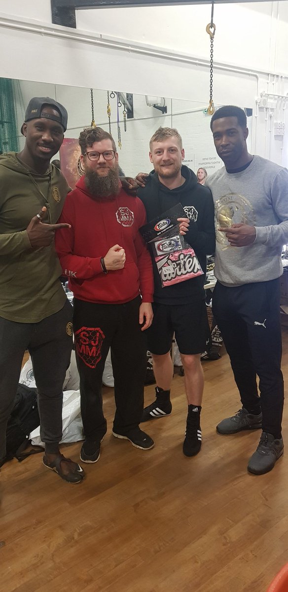 MALR_OSS's tweet photo. We attended the #teamkevlar Interclub last week and had a ball. Great fights and an amazing crowd. 

We have some great offers on #MuayThai shorts and these two champions from @SJMMA_CLUB grabbed a pair. #respect 

#malr #martialartslockerroom #mma #k1 #boxing #inspiration #oss https://t.co/vqRbBp3TW3