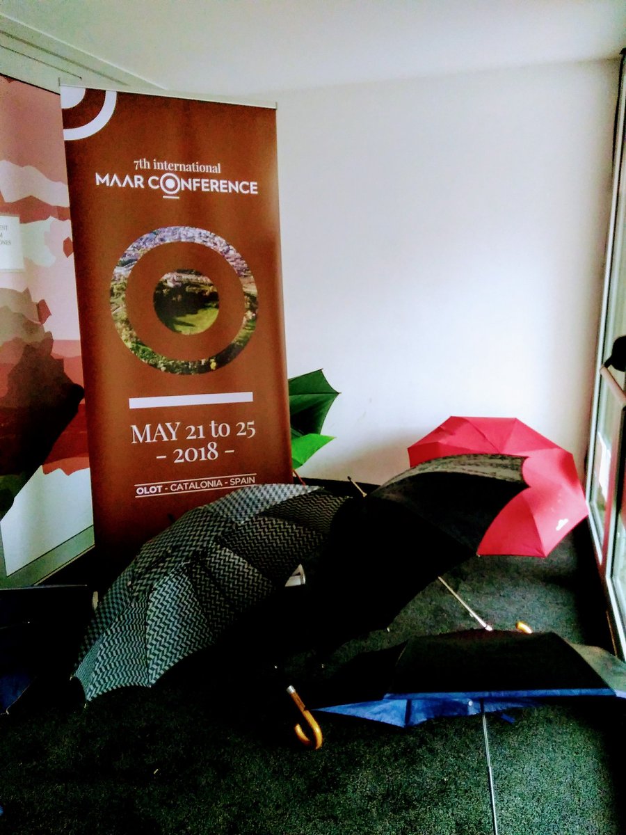 maar2018's tweet photo. Caught in the rain #Olot #garrotxa #7IMC #maarconference https://t.co/tkJSjbmQde