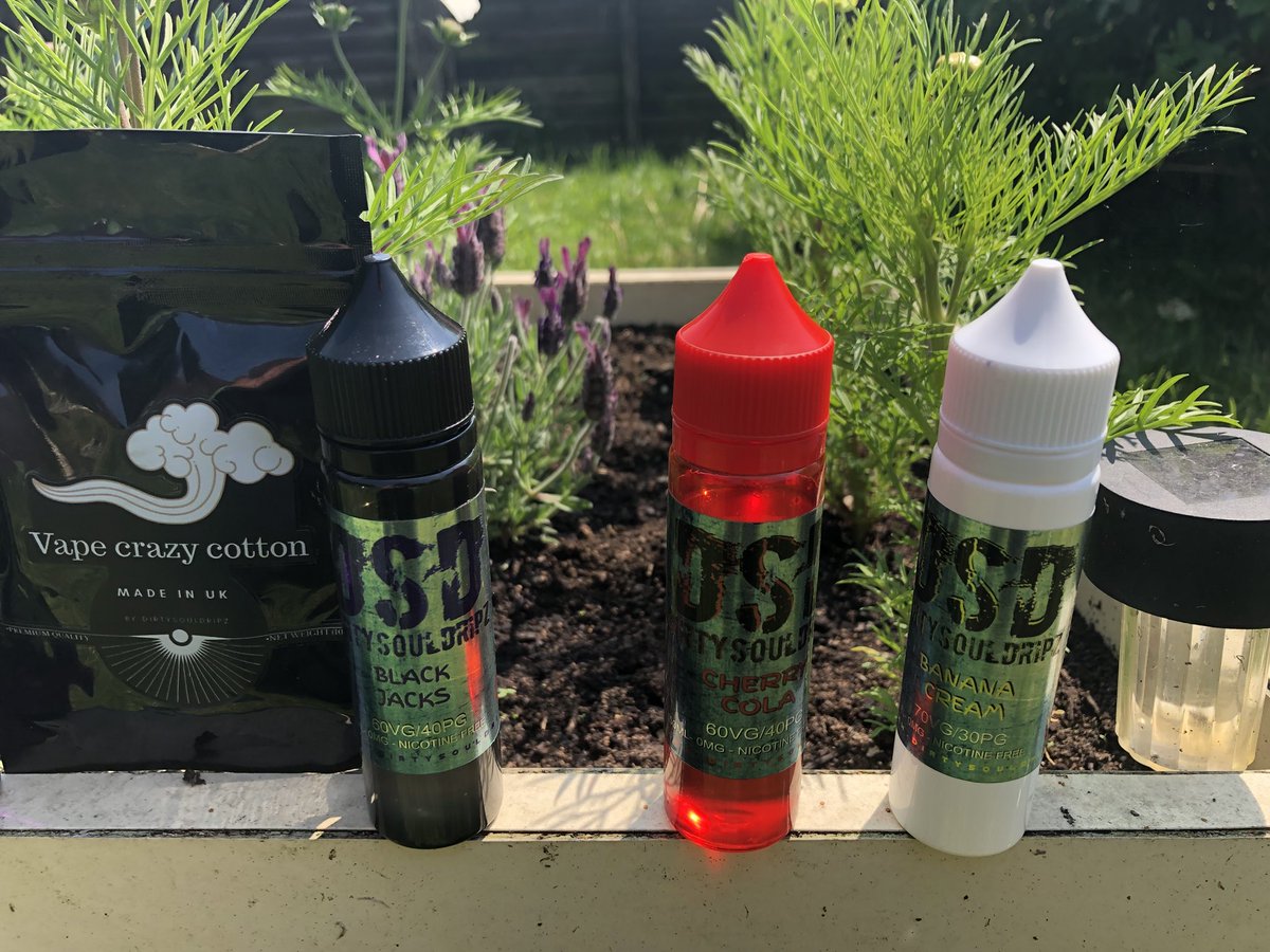 VaperzR's tweet photo. New juices to review coming soon https://t.co/26xIBaXELA
