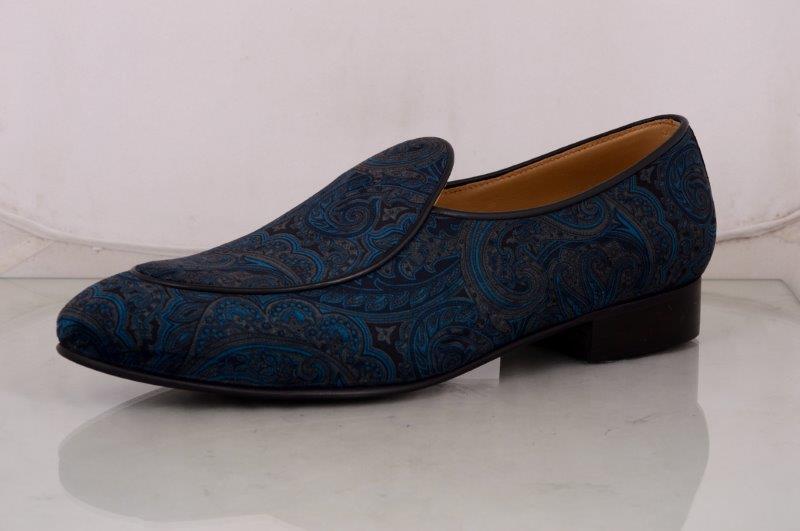 Just one word, 'MASTERPIECE'
.
.
#lsole_official #dapper #dapperday #trendsetter #shoes #dandylad #designershoes #menswear #menwithclass #menwithfootwear #designinitaly #madeinindia