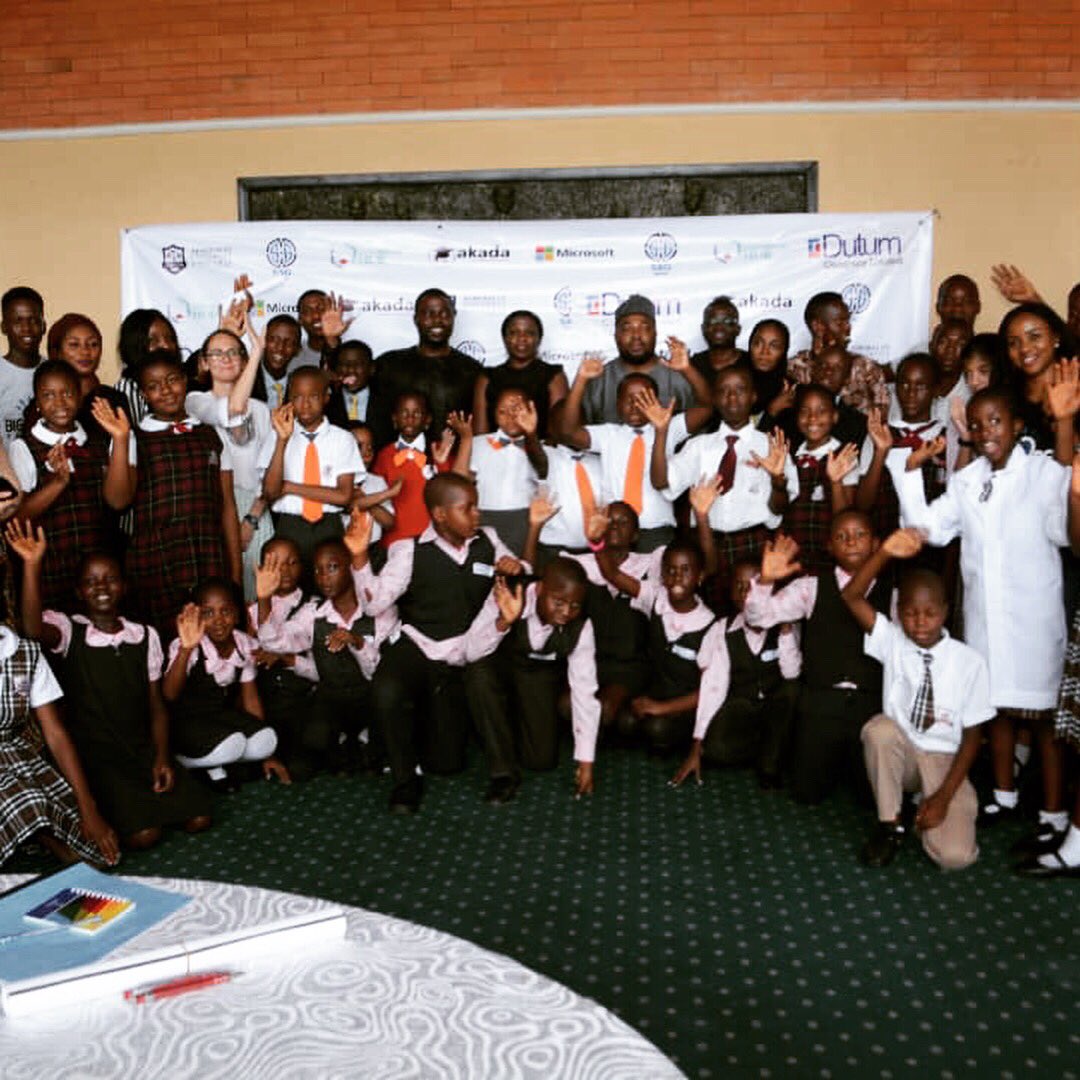 Stonebricks_hub's tweet photo. The just concluded Abuja STEAM Fair(first of its kind) was unbelievable👍🏼Thank you to all the schools that came through, your projects were inspiring and need to be seen worldwide! Great things are happening in 🇳🇬 @CNNAfrica @BBCAfrica @camanpour @andersoncooper @NimaCNN https://t.co/kqBsbQxDX3