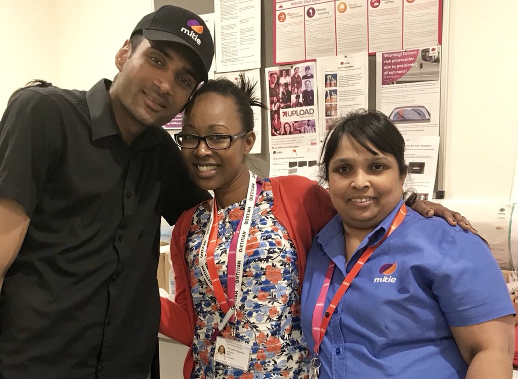 Annette_RD's tweet image. Eeek! This week is full of #Lasts Today, last day at St Helier Hospital as  the Mitie Dietitian. I’m going to miss these beautiful, smilie faces. I’m forever grateful, thank you for supporting me, laughing with me and hugging me! @wearemitie @epsom_sthelier