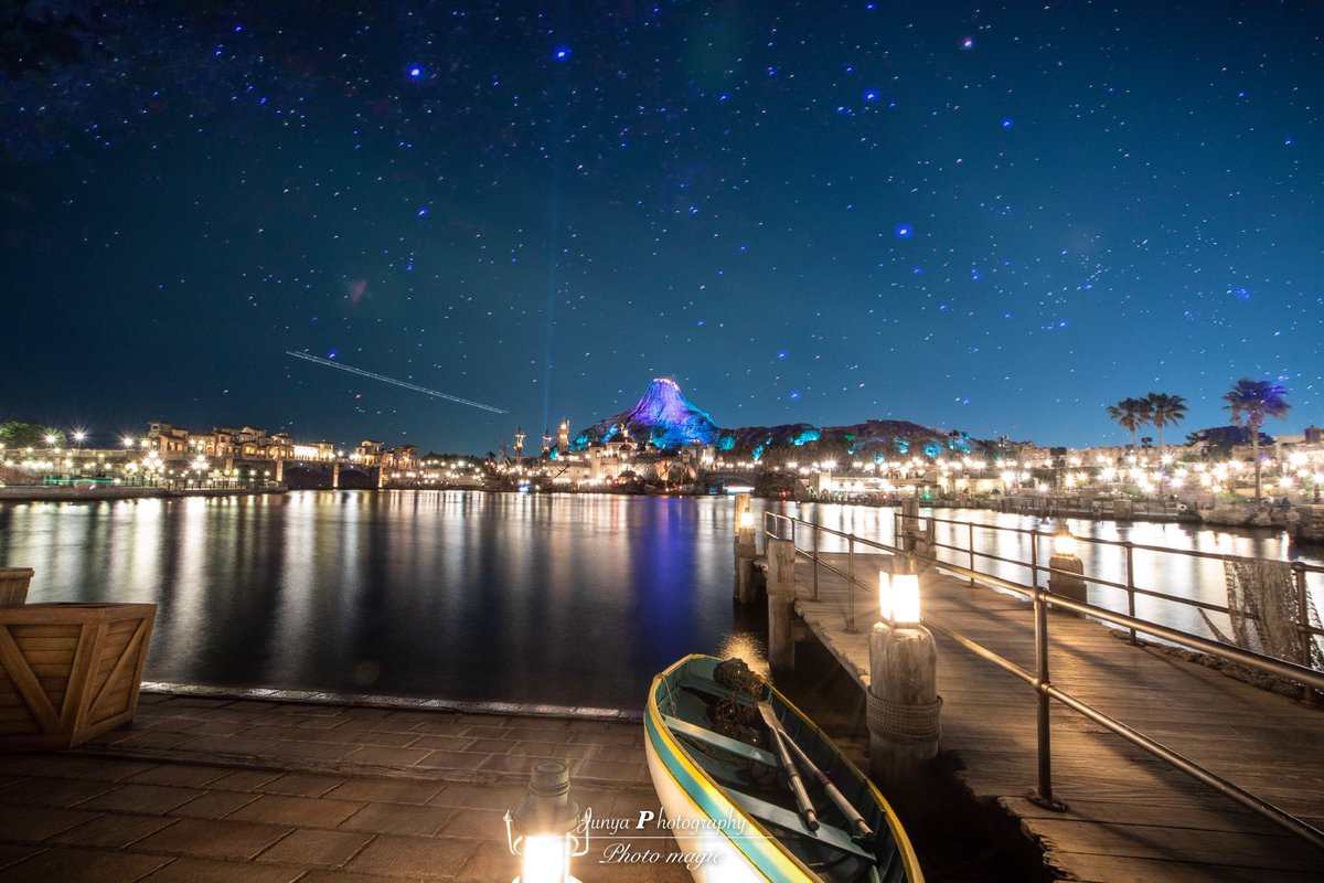 Junya 星空 ディズニーシーの夜景 とても幻想的な風景写真が仕上がりました 一度はこんな景色を肉眼で見てみたいですね Junya 星空 ディズニーシーの夜景 とても幻想的な風景写真が仕上がりました 一度はこんな景色を肉眼で見てみたいですね