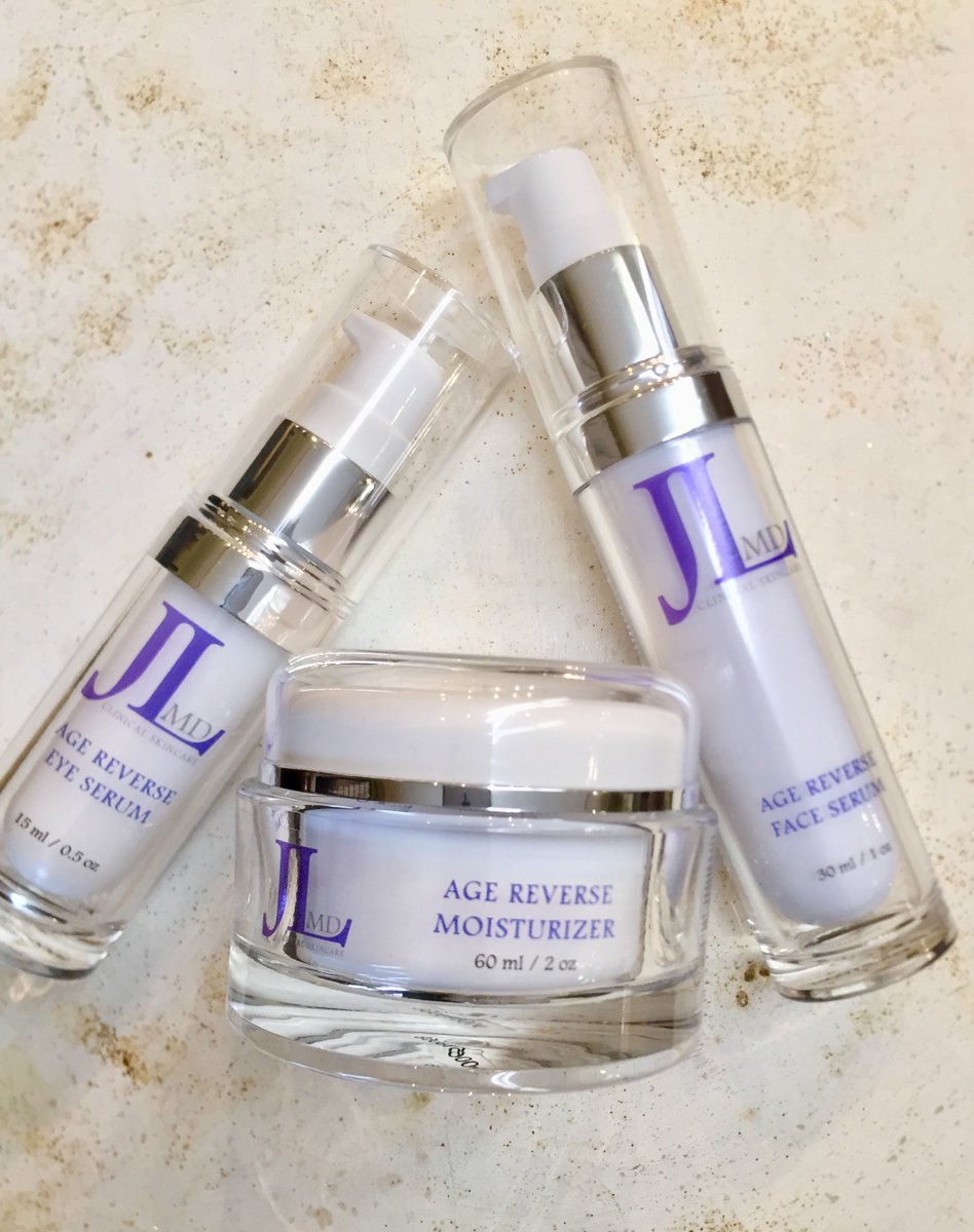 SpaNanaimo's tweet photo. I invite you to try something new: my new skincare line - JL Clinical Skincare! I am so excited to share my brand-new Age Reverse Moisturizer, Eye Serum and Face Serum with you at your next visit! 
Call now to book your next appointment or to hear more! 250-754-1113 https://t.co/os9lKE0fbo