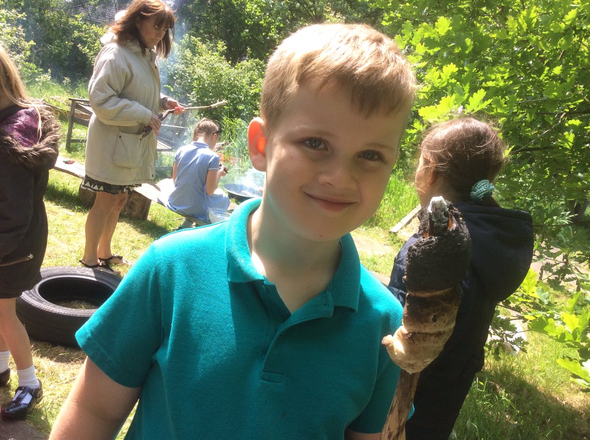 AusLexiconClub's tweet photo. Delicious! @austhorpeschool https://t.co/5aznK6W7dp
