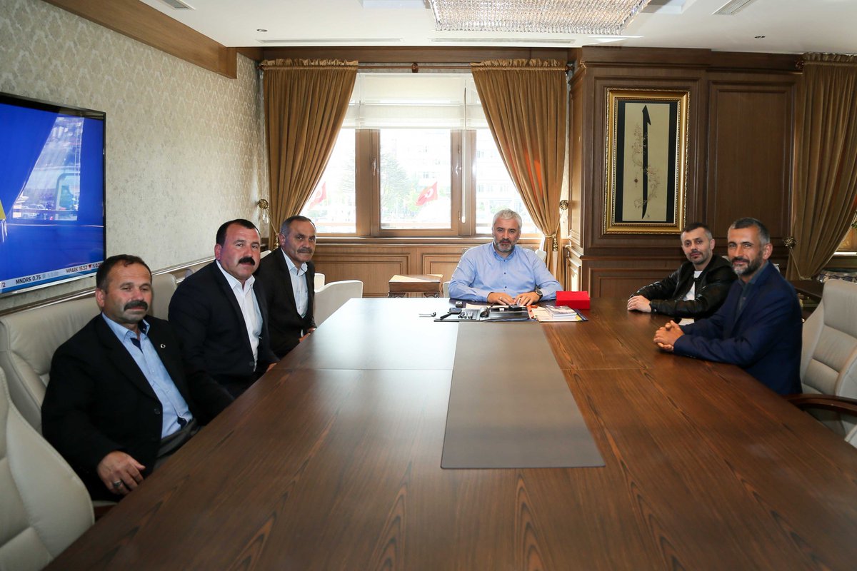 enveryilmazordu's tweet photo. Kabataş #Alankent #Yakacık Mahalle Muhtarımız Ali Arslan ve beraberindeki heyeti ağırladık. https://t.co/plC95ATOW3