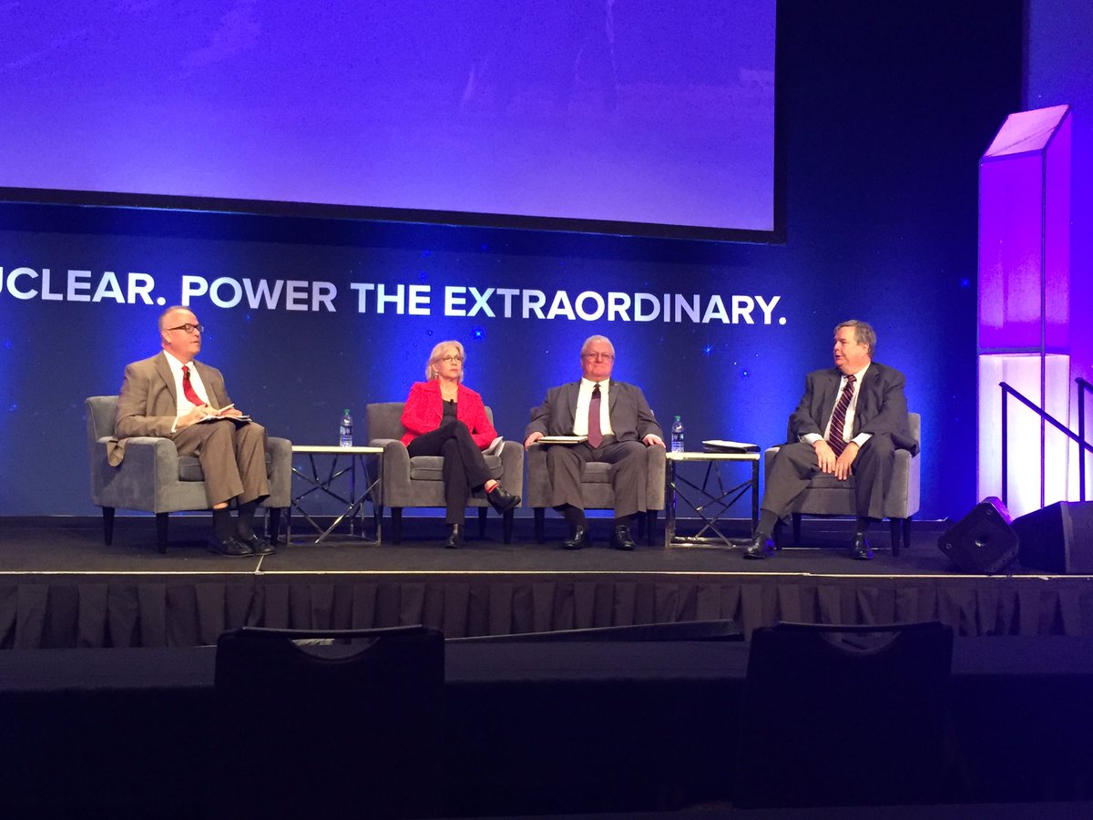 nataliewood283's tweet photo. State Rep @LonnieReed1 states that we need engineers and scientists in the legislature. I really like this thought! #NEA18 #NAYGN18 https://t.co/Kpj6BMpZCC