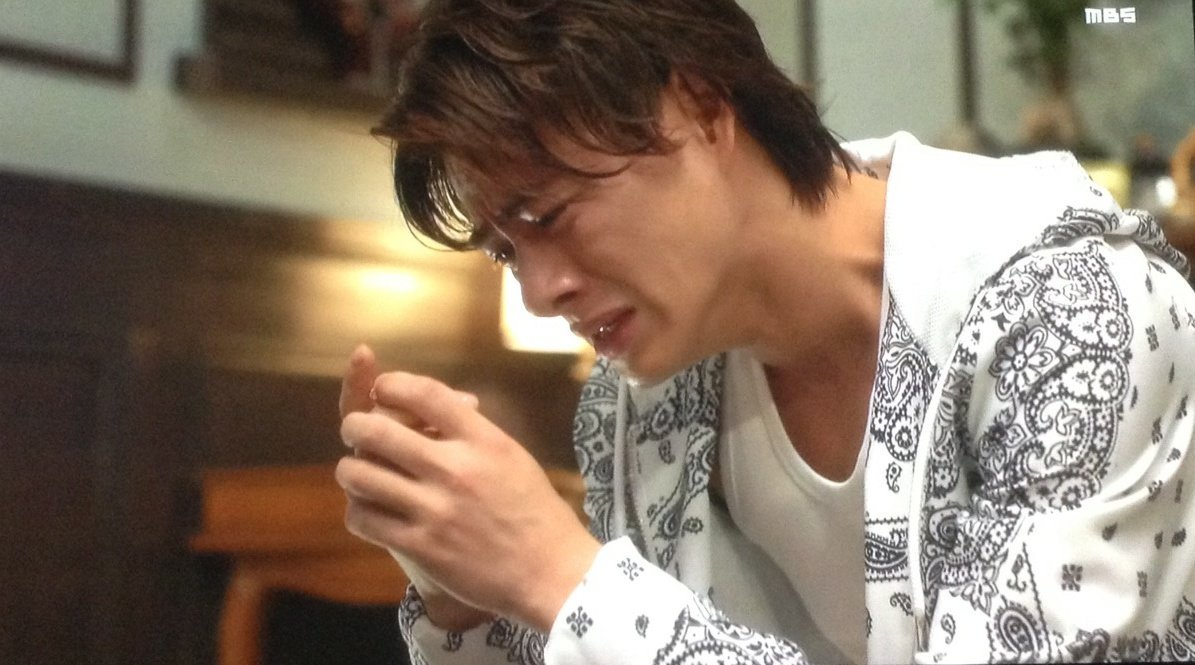 _1sho29_'s tweet photo. かわいそすぎて無理

#花のち晴れ #花晴れ #平野紫耀 https://t.co/t767OyVijy